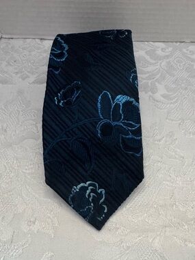 Profuomo Italy Silk Tie Black Green Jacquard Floral Old Money Dapper Dad‎ Career
